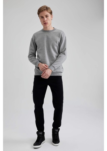 Boxy Fit Bisiklet Yaka Sweatshirt V5306AZ23AU fiyatları
