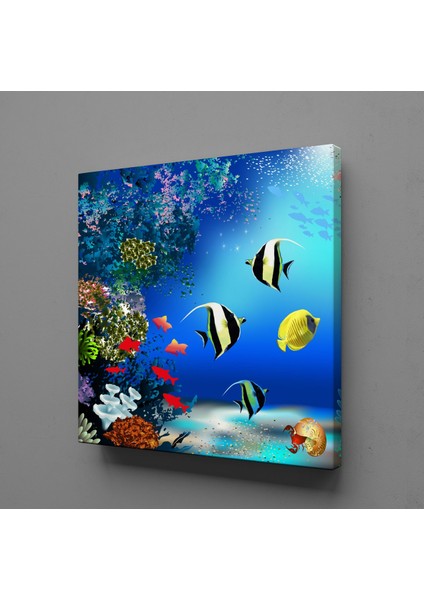 Akvaryumda Balıklar Kanvas Tablo 50X50CM