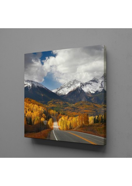 Karlı Dağlar Kanvas Tablo 130X130CM