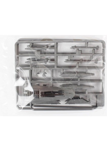 12569 1/72 F-35 B Lightningh Iı VMFA-121 (Yeşil Şövalyeler) Savaş Uçağı Demonte Plastik Maketi