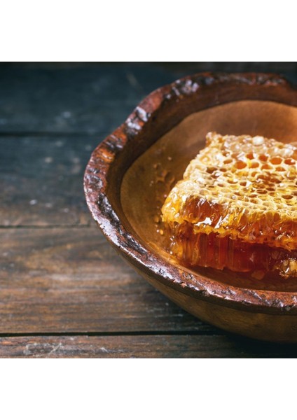 Karakovan Petek Balı (1.7 Kg)