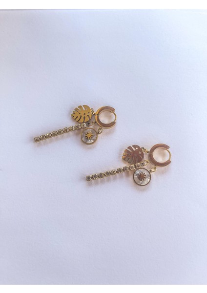 Çelik Sallantılı Taşlı Küpe Gold fiyatları