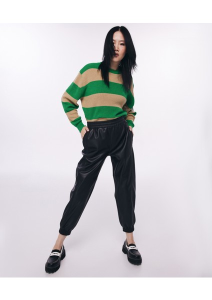 Deri Görünümlü Jogger Pantolon