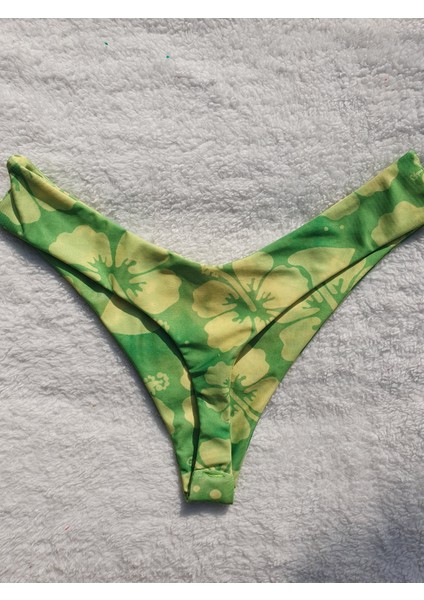 Tropikal Tanga Bikini Alt fırsatları