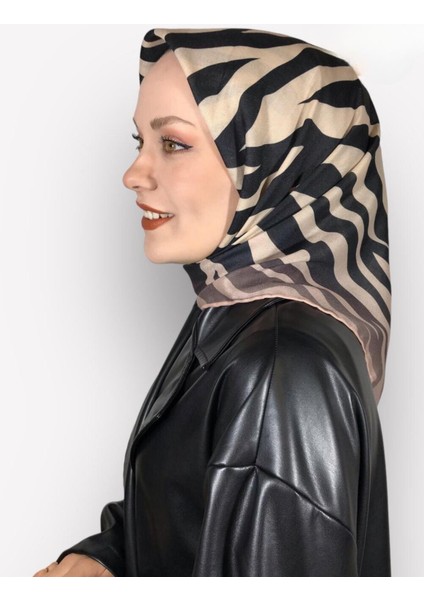 Soft Pamuk Siyah Zebra Desen Kadın Eşarp