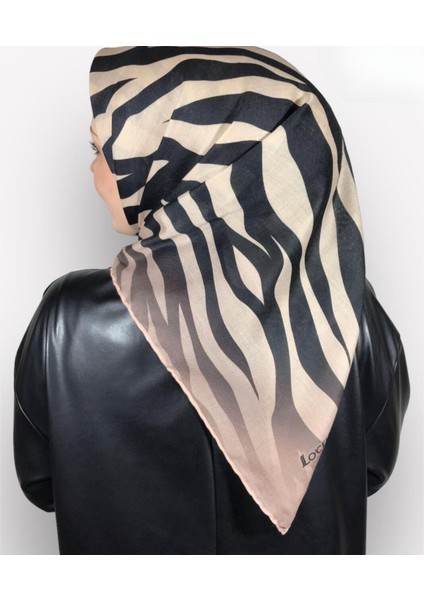 Soft Pamuk Siyah Zebra Desen Kadın Eşarp
