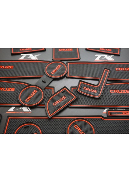 Chevrolet Cruise 2016 - 2019 Mk2 Araç Içi Silikon Kaymaz Ped Kapl modelleri