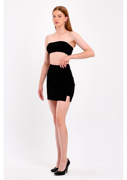 Yanı Büzgülü Siyah Yırtmaçlı Mini Etek modelleri