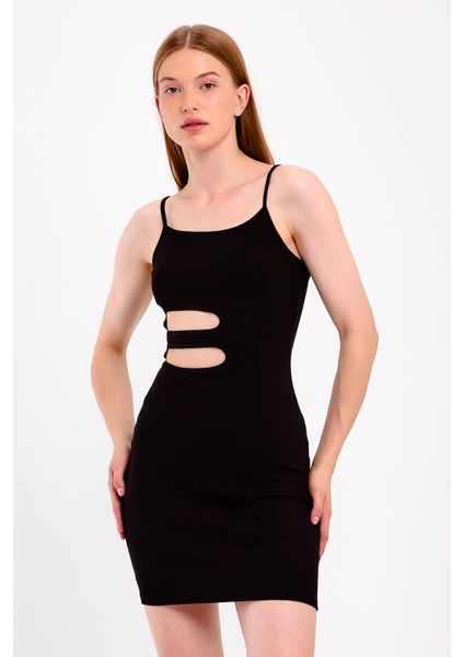 Cut Out Detaylı Askılı Siyah Örme Elbise