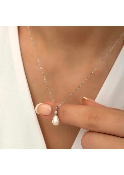 Gümüş Damla Inci Bayan Kolye fırsatları