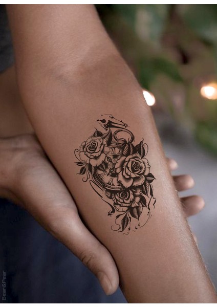 Hidden Paradise 3 Boyutlu Saat Dövmesi Tattoo