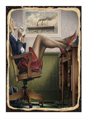 Bedeko Sekreter Model Ahşap Tablo