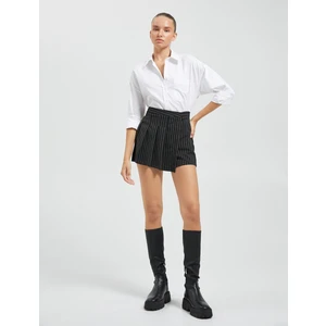 Pileli Mini Şort Etek Kruvaze