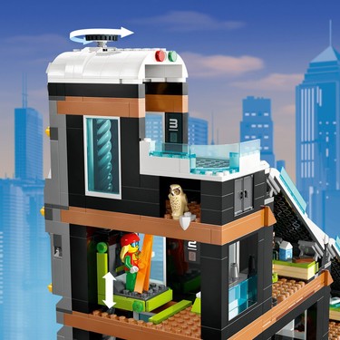 LEGO® City Kayak ve Dağcılık Merkezi 60366 - 7 Yaş ve Üzeri Fiyatı