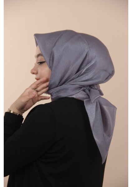 Kurşuni Piramit Simli Eşarp