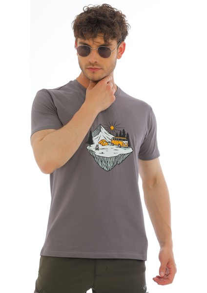 Araba Baskılı T-Shirt