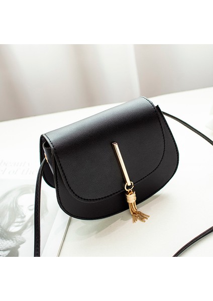 Siyah Moda Püskül Kadın Crossbody Çanta Pu Deri Küçük Flap Askılı Çanta Bayanlar Için Tek Kollu Çanta Cep Telefonu Cüzdan Çanta Bolsa (Yurt Dışından) fırsatları