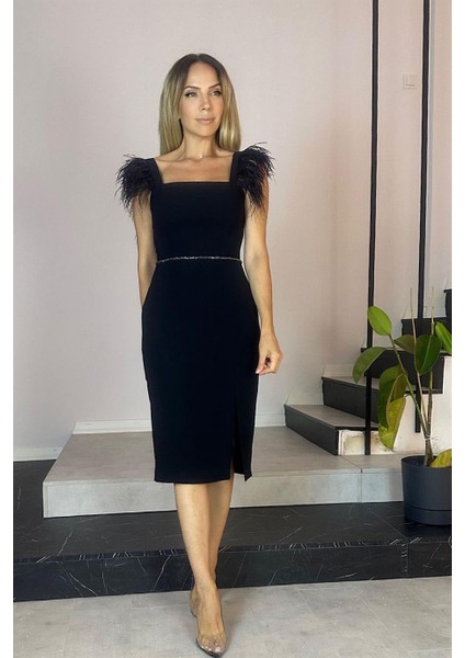 G0638 Kare Yaka Otriş Detaylı Kalem Elbise Siyah fırsatları