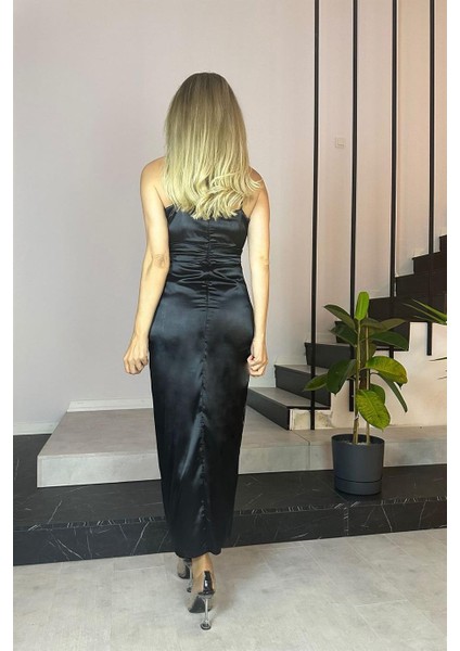 G0628 Yaka Detaylı Saten Kalem Elbise Siyah fiyatları