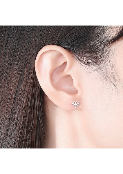 S925 Gümüş Kedi Pençesi Küpe, Sade ve Şık (Yurt Dışından)