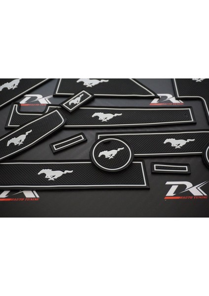 Mustang 6 2015-2019 Araç Içi Silikon Kaymaz Ped Kaplama Seti indirimleri