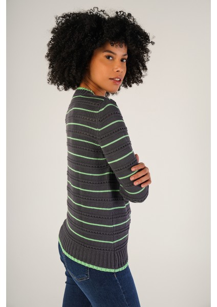 Kadın Füme Linxli Ajurlu Çizgili Bisiklet Yaka %100 Pamuk Kazak TRIST-6142 fiyatları