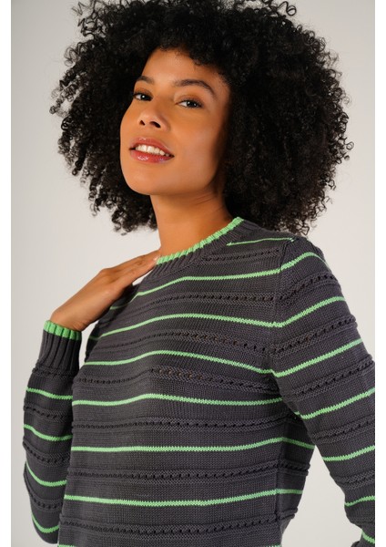 Kadın Füme Linxli Ajurlu Çizgili Bisiklet Yaka %100 Pamuk Kazak TRIST-6142 fırsatları