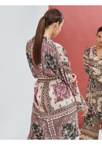 Etnik Desenli Kimono Beli Kuşak Detaylı