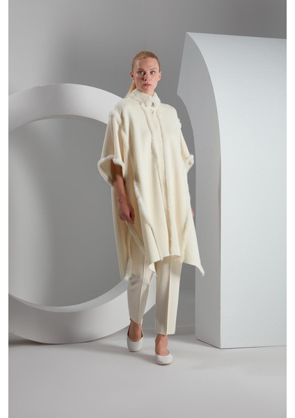 Dar Paça Ekru Triko Pantolon