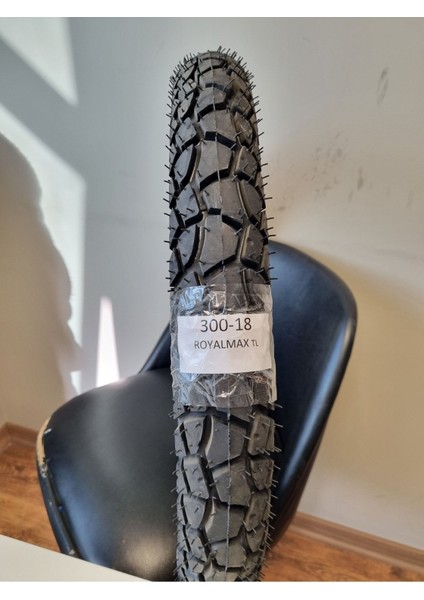 Tyres 300-18(TUBELESS) Motorsiklet Lastiği Royalmax