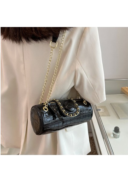Siyah Küçük Zincir Namlu Şekilli Pu Deri Çanta Kadınlar Için 2023 Moda Yeni Kadın Lüks Tasarımcı Çanta Omuz Crossbody Çanta (Yurt Dışından)