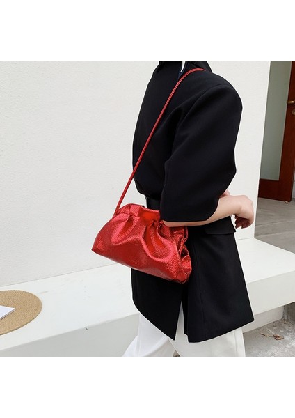B Lüks Altın Bulut Çanta Kadınlar Için Deri Hobos Retro Bulut Crossbody Çanta Küçük Telefon Çanta Tasarım Debriyaj Klip Çanta Kadın Bolsa (Yurt Dışından) indirimleri