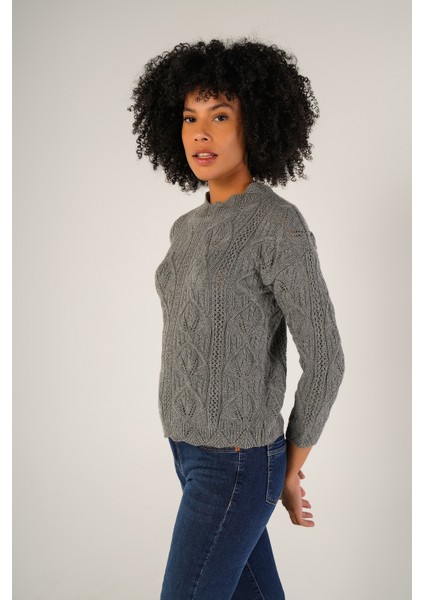 Kadın Gri Saç Örgülü Bisiklet Yaka Yün Kazak TRIST-6144 fırsatları