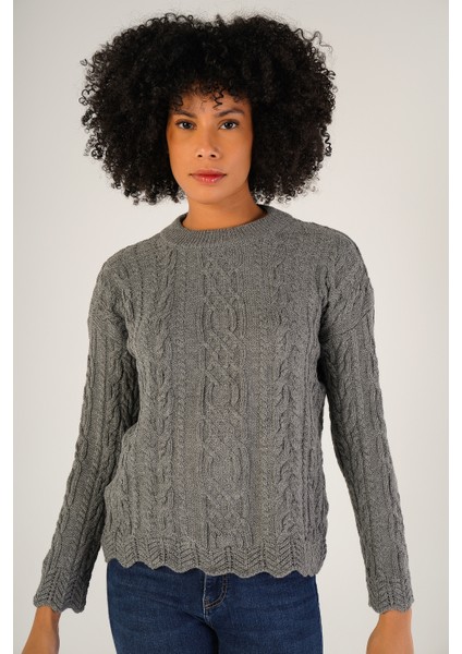 Kadın Gri Saç Yürütme Bisiklet Yaka Yün Kazak TRIST-6145