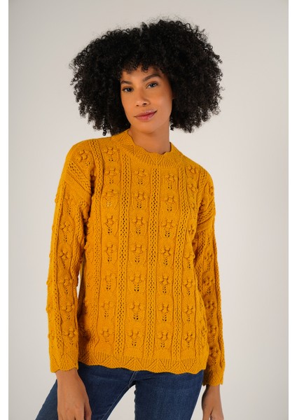 Kadın Hardal Pon Pon Desenli Ajurlu Bisiklet Yaka Yün Kazak TRIST-6146