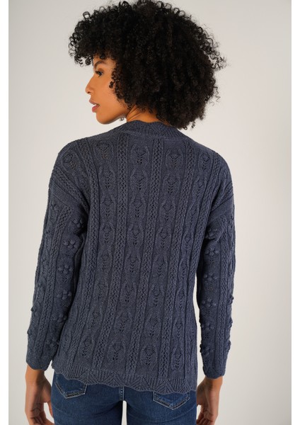 Kadın İndigo Pon Pon Desenli Ajurlu Bisiklet Yaka Yün Kazak TRIST-6146 modelleri