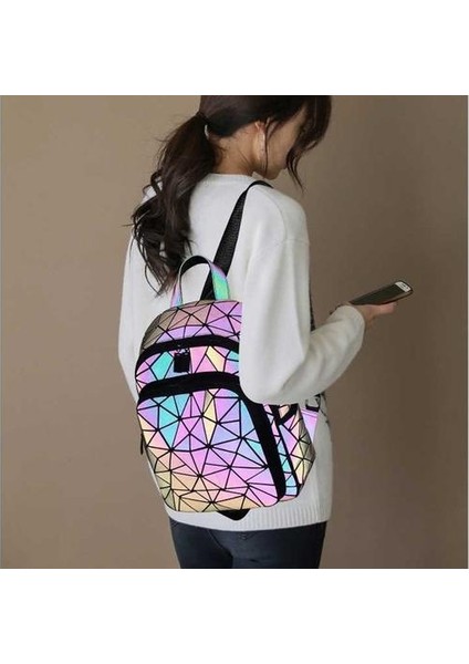 Kadın Işık Sırt Çantası Moda Geometrik Elmas Seyahat Omuz Çantası Katlanır Öğrenci Okul Shine Backpack (Yurt Dışından) fiyatları