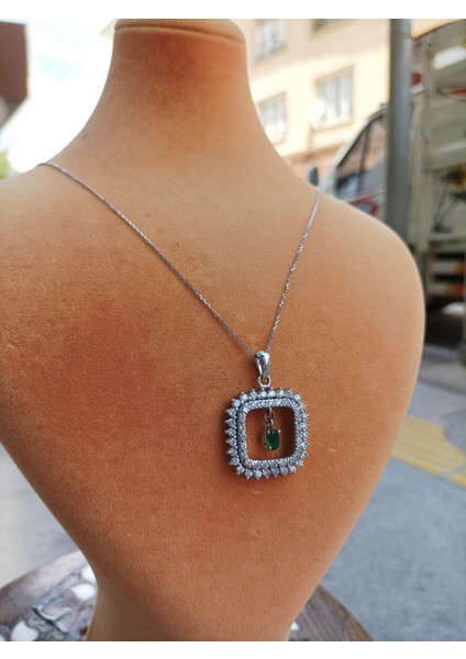 Gümüş Kolye