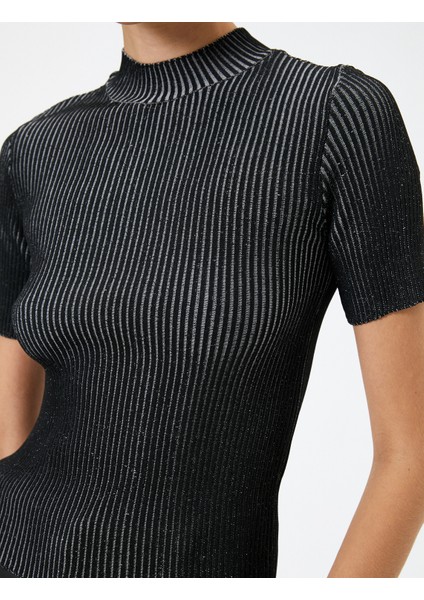 Triko Kazak Kısa Kollu Fitilli Yarım Balıkçı Yaka Slim Fit indirimleri