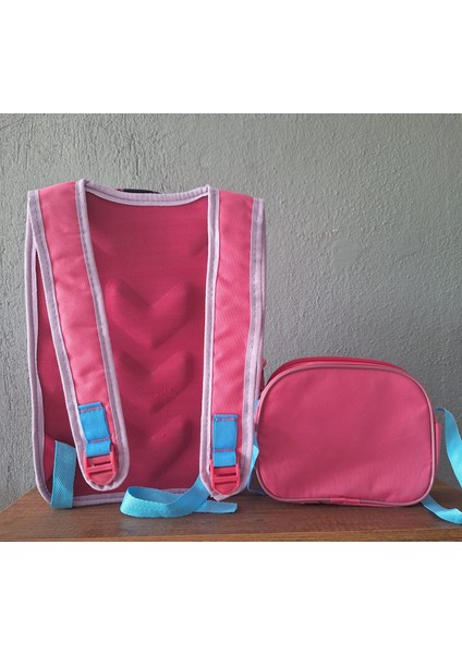 Lol Bekek Figürlü Kız Ilkokul Beslenmeli Sırt Çantası fırsatları