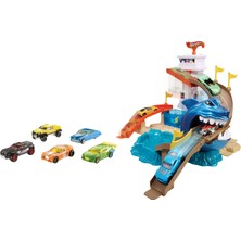 Hot Wheels Renk Değiştiren Araçlar Sharky Oyun Seti - Köpek Balığı Temalı, Havuz, Su Tankı ve 1 Adet Araba Dahil BGK04
