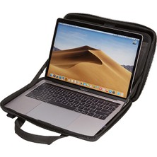 Thule Gauntlet 13" MacBook Pro Çantası CA.TGAE2355