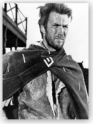 Caka Tablo   Ahşap Tablo Clint Eastwood Pançosuyla Siyah Beyaz
