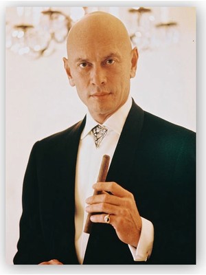 Caka Tablo   Ahşap Tablo Yul Brynner Smokin ve Purolu