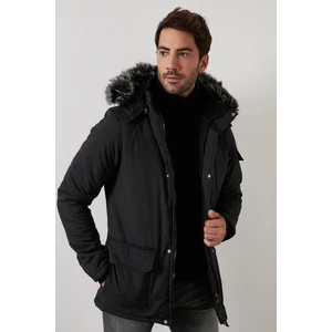Peluş Astarlı Suya ve Rüzgara Dayanıklı Soğuk Geçirmez Slim Fit Mont Erkek MONT 5711051