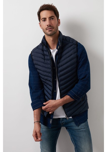 Slim Fit Dik Yaka Kapitone Şişme Yelek Erkek Yelek 5852004