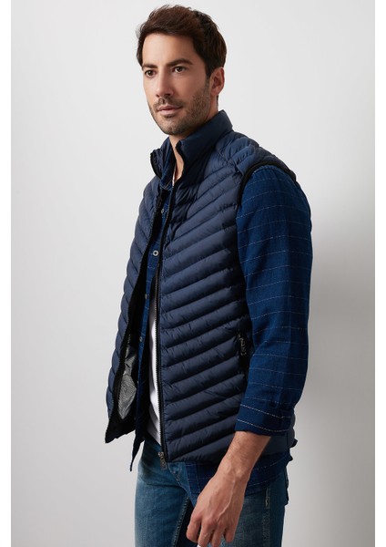 Slim Fit Dik Yaka Kapitone Şişme Yelek Erkek Yelek 5852004