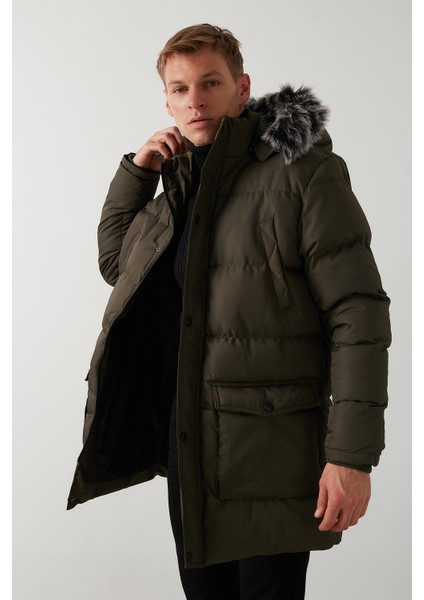 Yakası Suni Kürklü Çıkarılabilir Kapüşonlu Slim Fit Uzun Erkek Mont 5761050