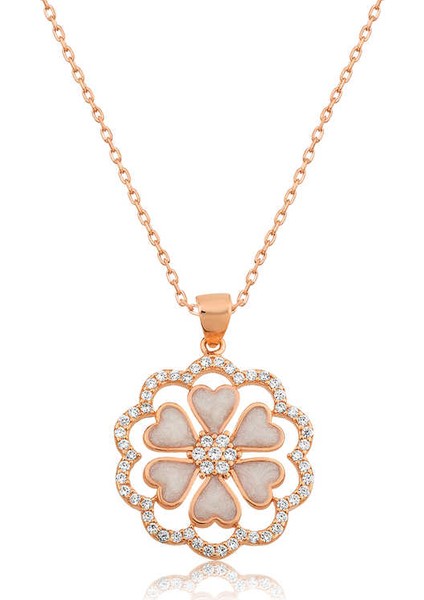 Gümüş Kalp Çiçek Kadın Kolye