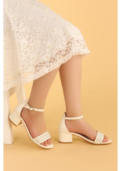 Kiko 761 Çatlak Günlük Kız Çocuk 3 cm Topuk Sandalet Ayakkabı fiyatları